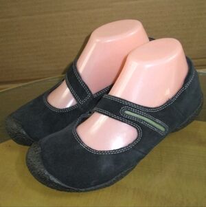 Merrell Mary Jane Flats Black Suede Leather Women's Size 6.5